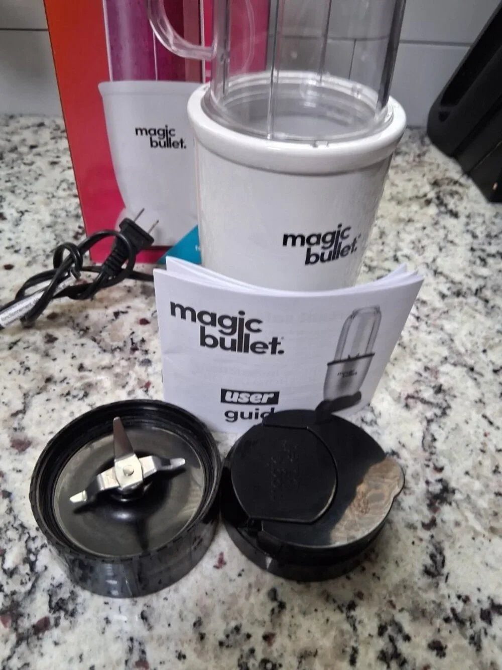 Magic Bullet 4 Piece Personal Blender (Black) Compact Blender. Smoothie